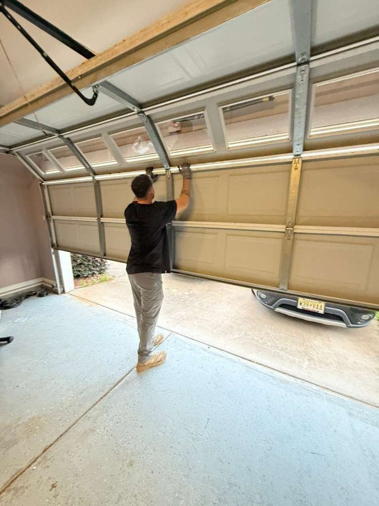 Garage door repair work, gallery photo 2